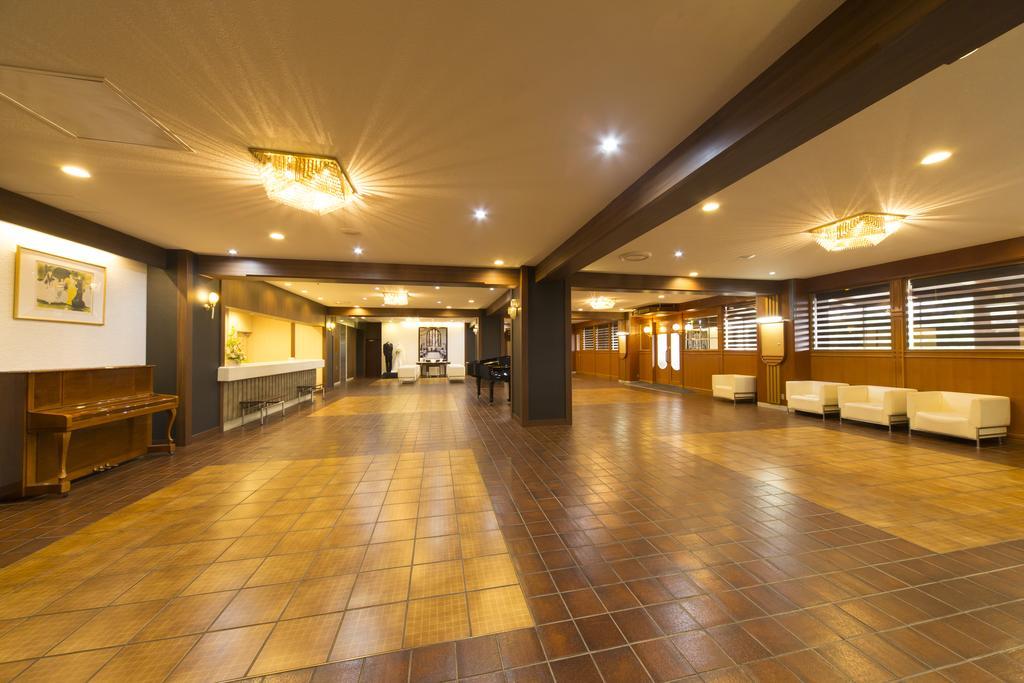 Highness Hotel Kurume Exteriör bild